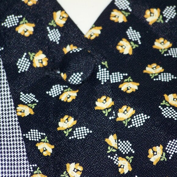 petite sophisticate pants suit check with flowers - Picture 3 of 8